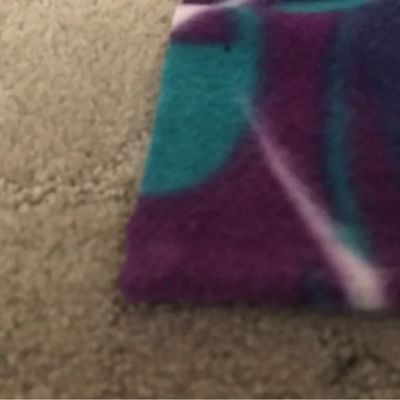 Multicolor Fleece (?) Piece - Picture 5 of 8